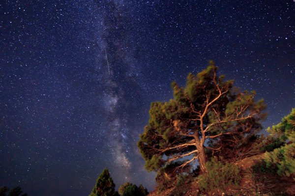 Night sky meditation to relax your neck and head.